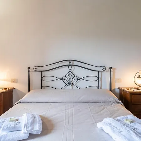 Farm stay Pugnano Alto -appartamento Castagna Lisciano Niccone