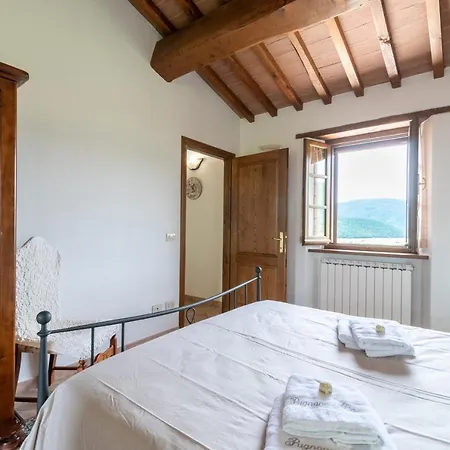 Pugnano Alto -appartamento Castagna Lisciano Niccone